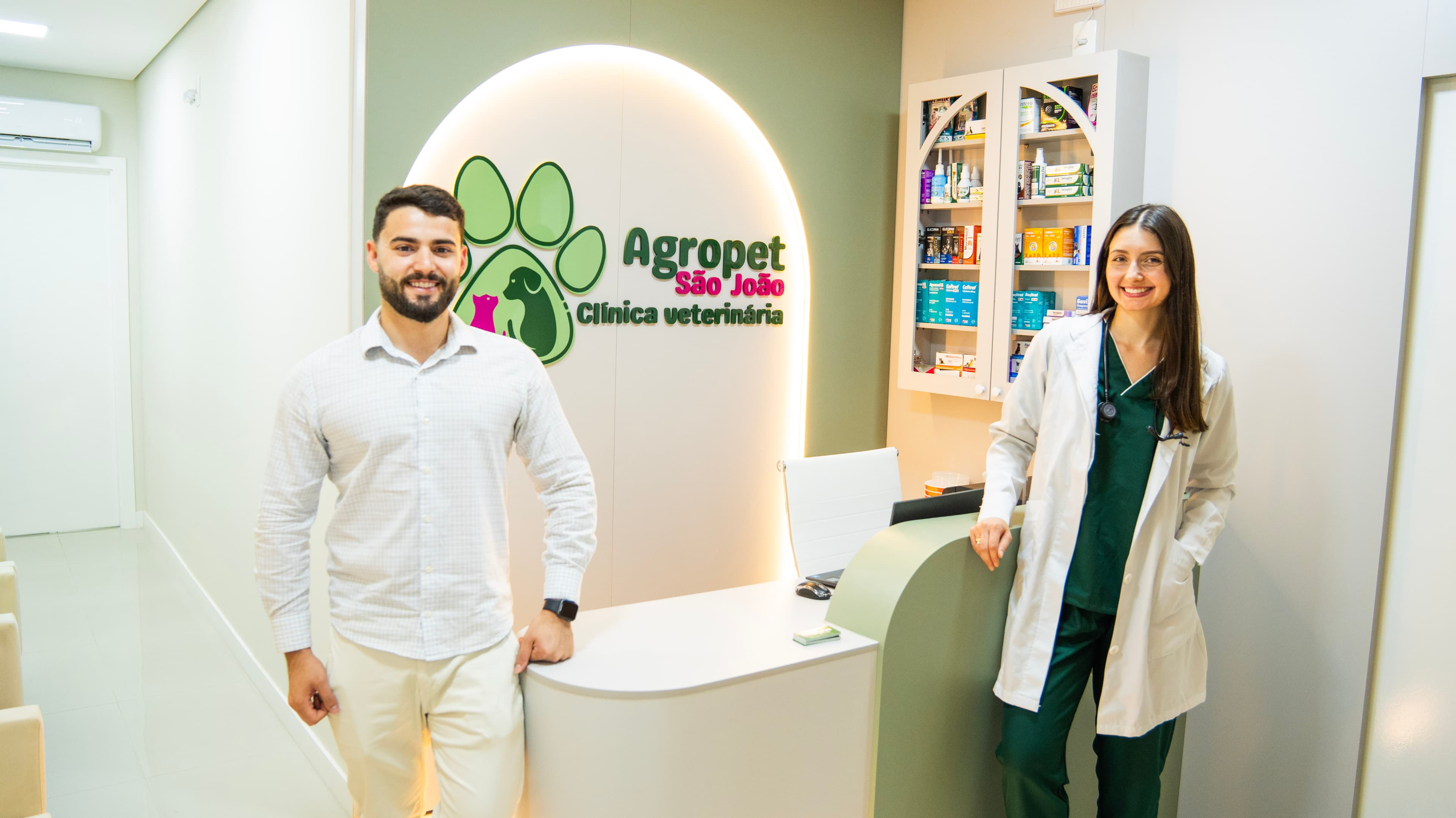 Equipe veterinária da Agropet São João em Tubarão